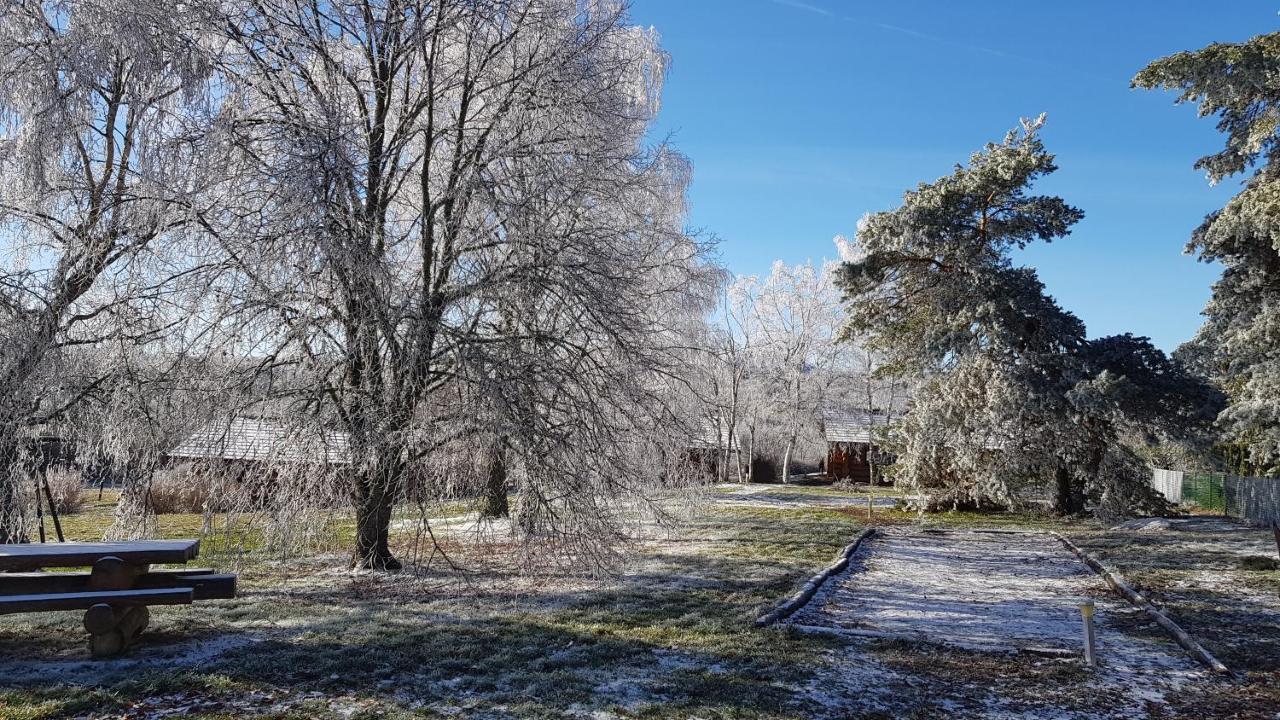 Reves De Bois Villa Loubeyrat Exterior foto